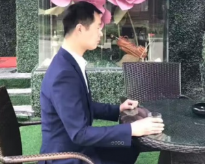 贾静宇的征婚启事